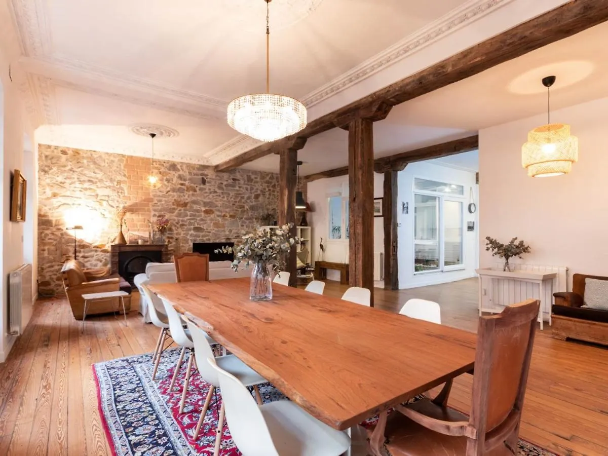 Apartamento Amazing down town, near guggenheim. céntrico Bilbao